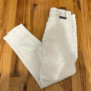 NWT White Skinny Jeans